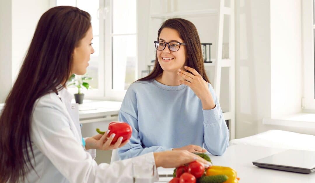 Registered Dietitian vs Nutritionist: Which one should I work with?