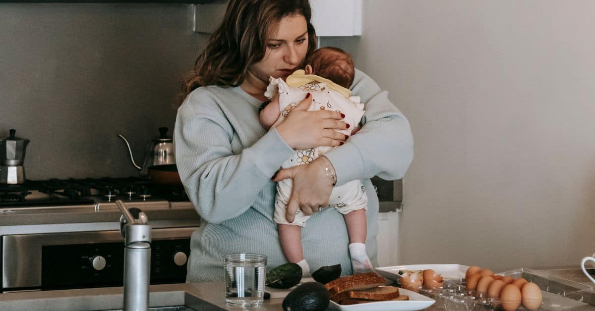 What To Eat After Giving Birth Breastfeeding Postpartum Nutrition what-to-eat-after-giving-birth-breastfeeding-postpartum-nutrition
